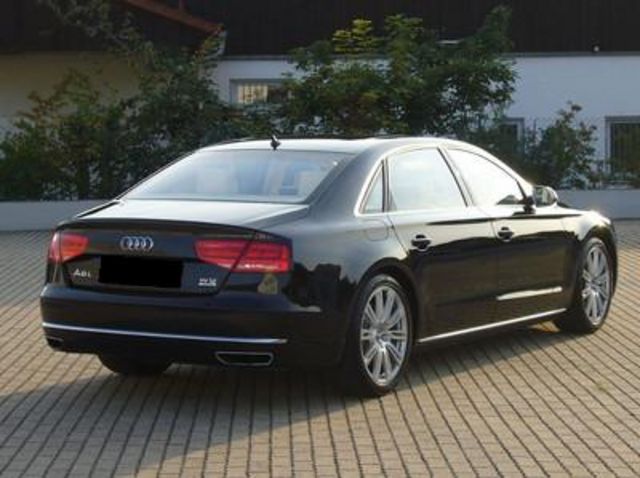 A8 (D4) W12 Ph I 2011-2013